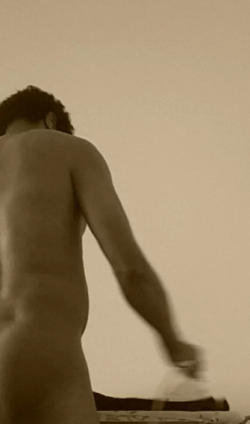 I can ironing all my day without any  problems if am  like this.;)