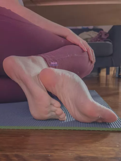 I hope this brightens your Monday! 