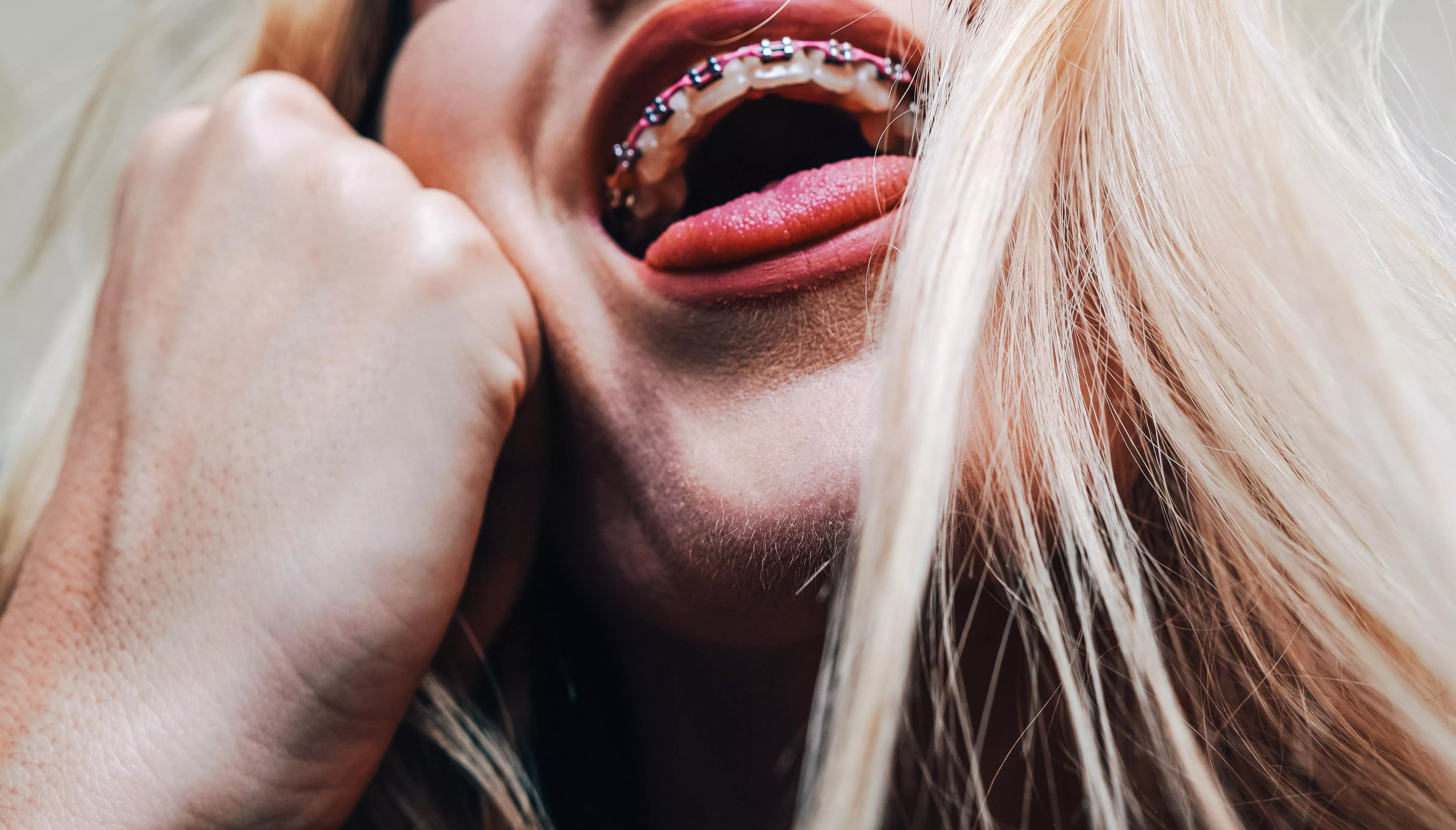 I love pretty pink holes, don’t you?