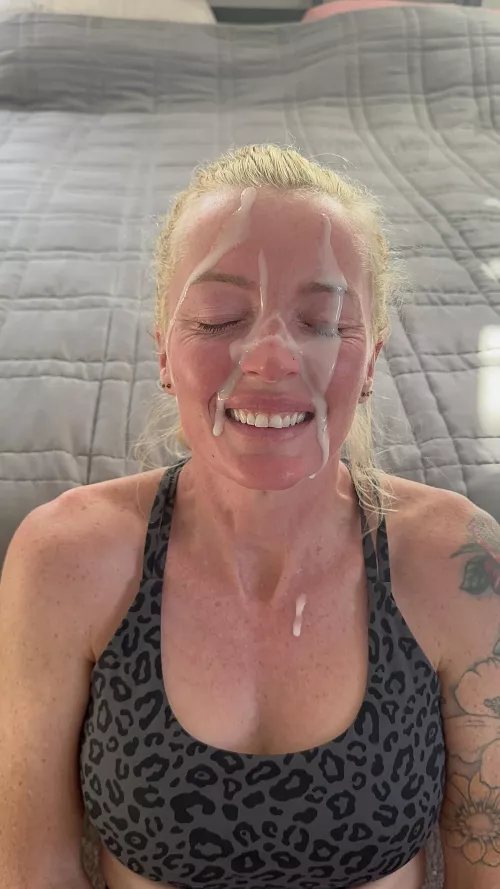 I love when he treats me like a cumslut