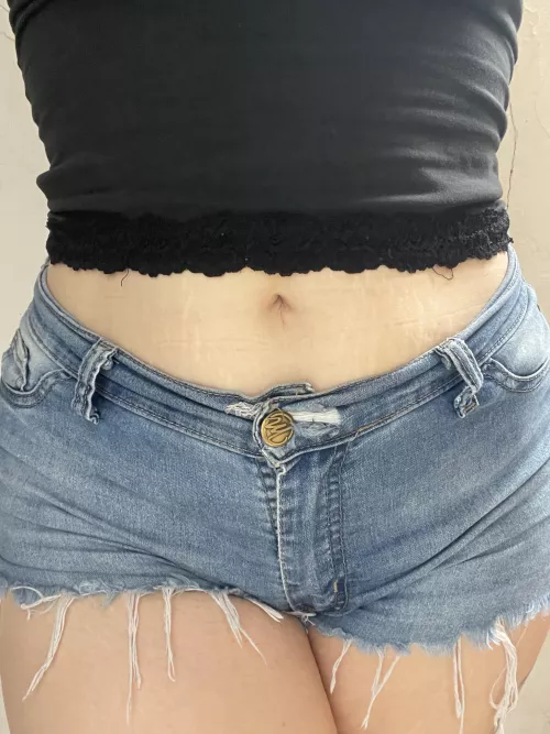 I think they make my belly more beautiful 