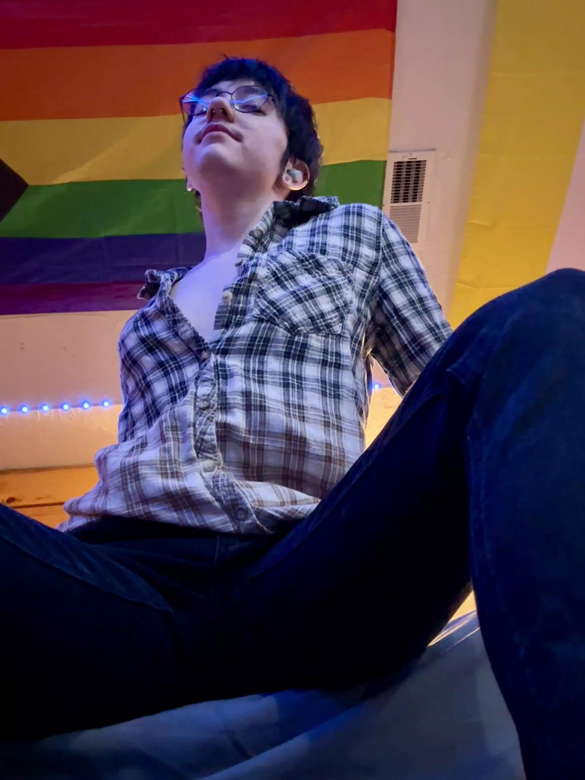 I wanna lose myself with you 