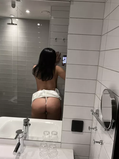 I wont tell your wife that you touched my ass, I promise