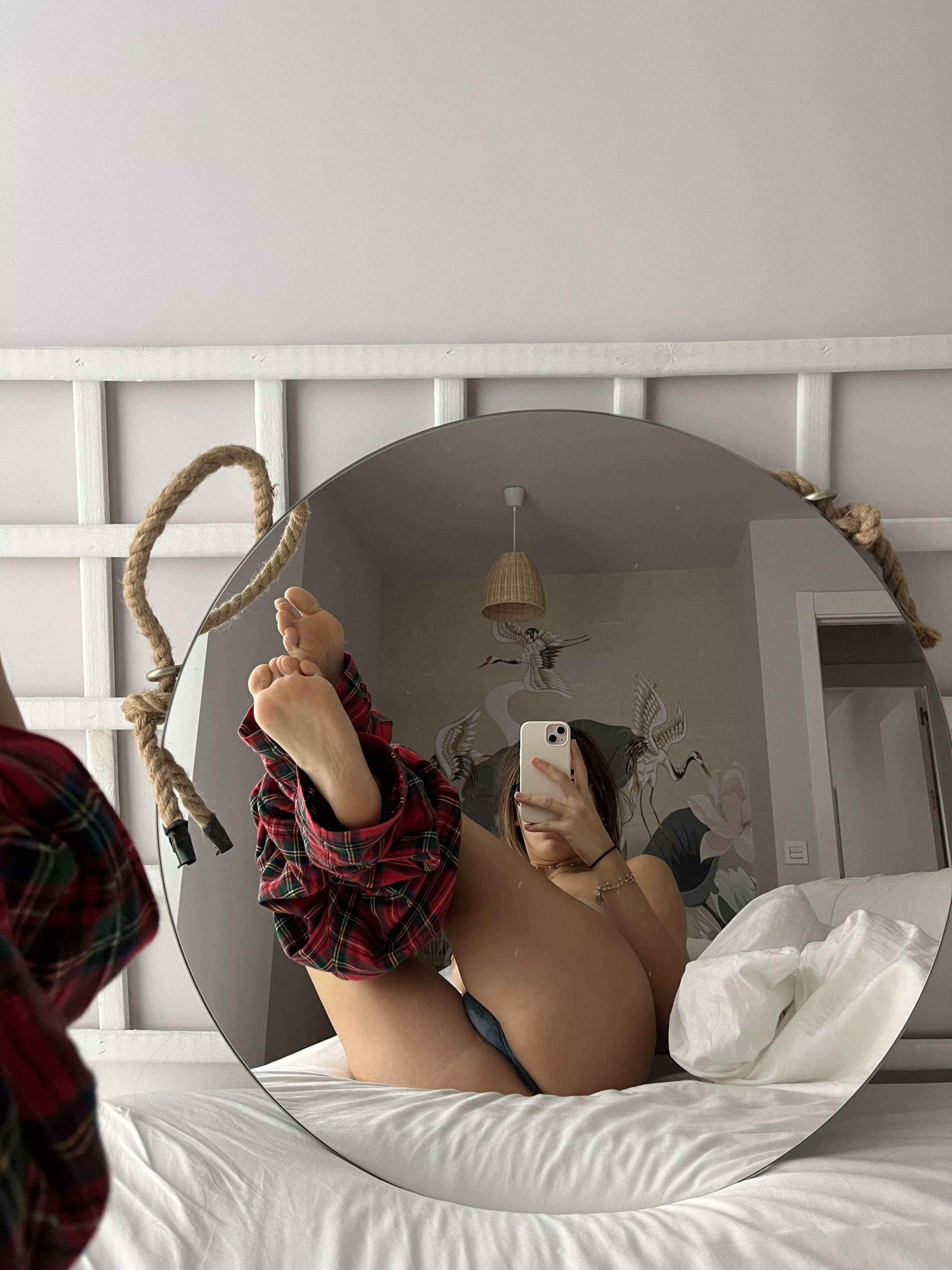 I'll let you do me raw if you eat my pussy first