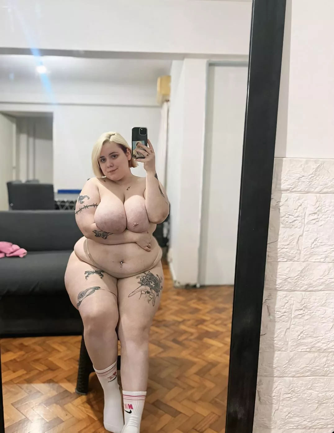 I'm 245lbs, do you find me attractive?