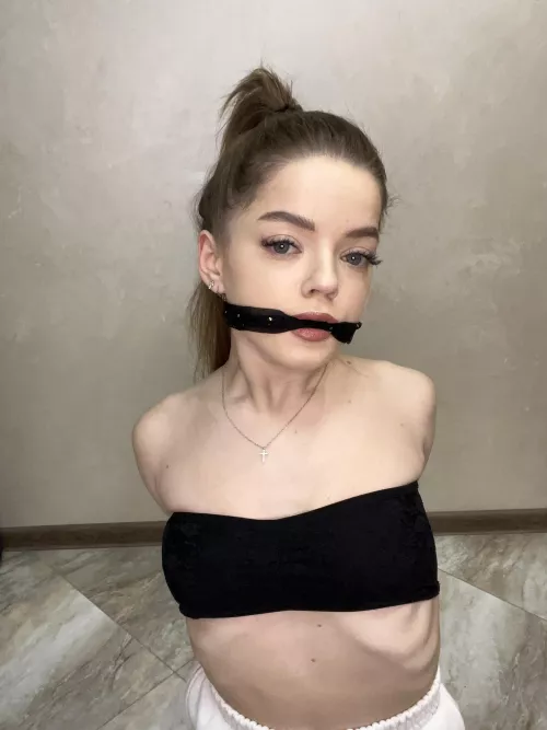 I'm completely unarmed in front of you