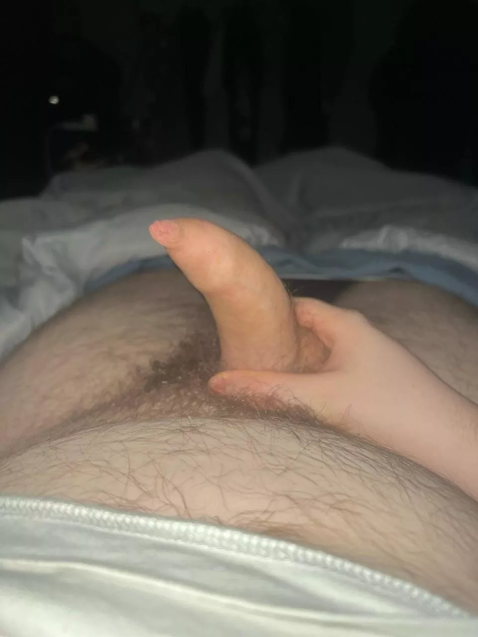 Kik MaluTrevejoJerker So horny need to cum hard asap with a dirty horny bud who’s very vocal