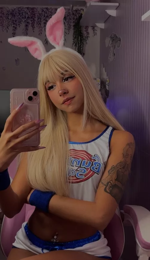 Lola Bunny by me (SkyleCherry)