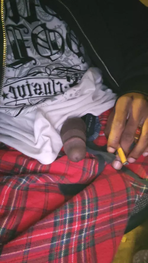 Looking for a 420 friendly granny (28,M,FL)