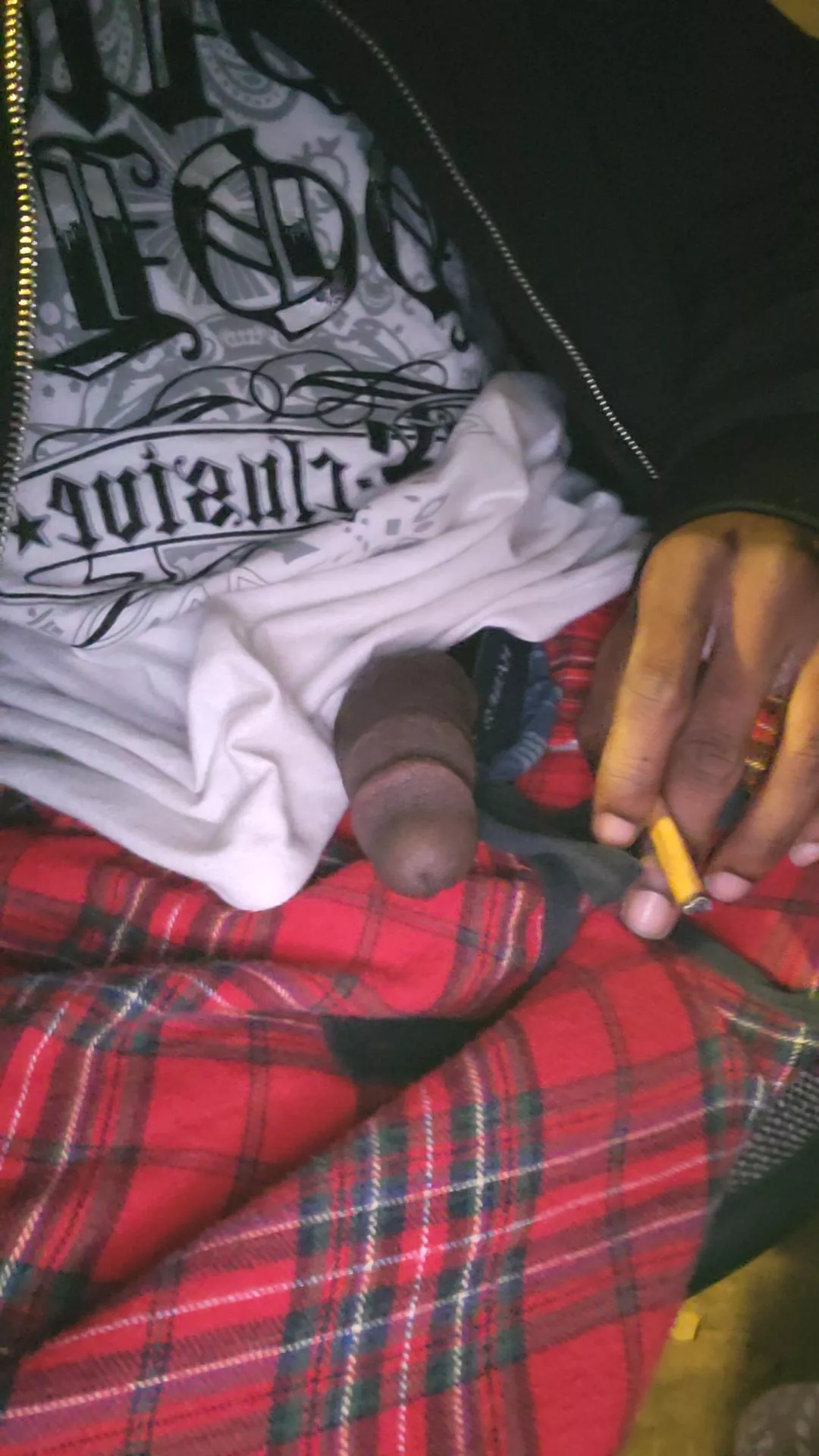 Looking for a 420 friendly granny (28,M,FL)