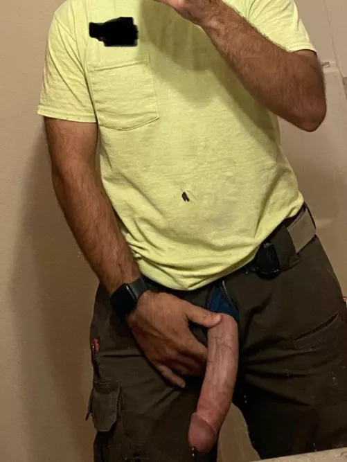 Loooooonggg day at work and I need to relax