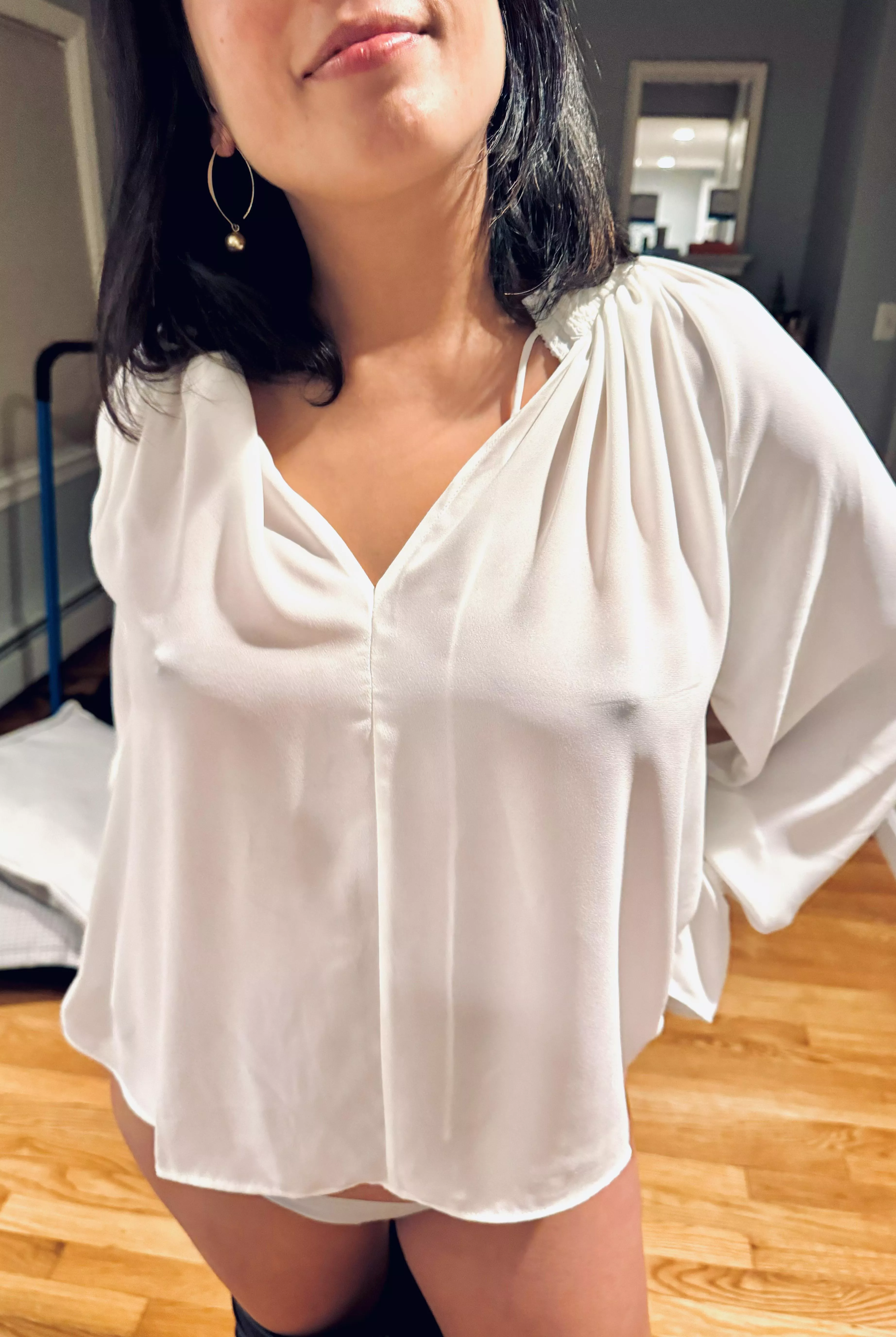 Loved all the looks I got at dinner last night 🥰🥰💕👀😍