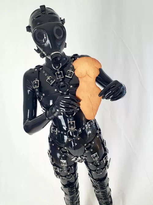 Make gingerbread cookies with me?