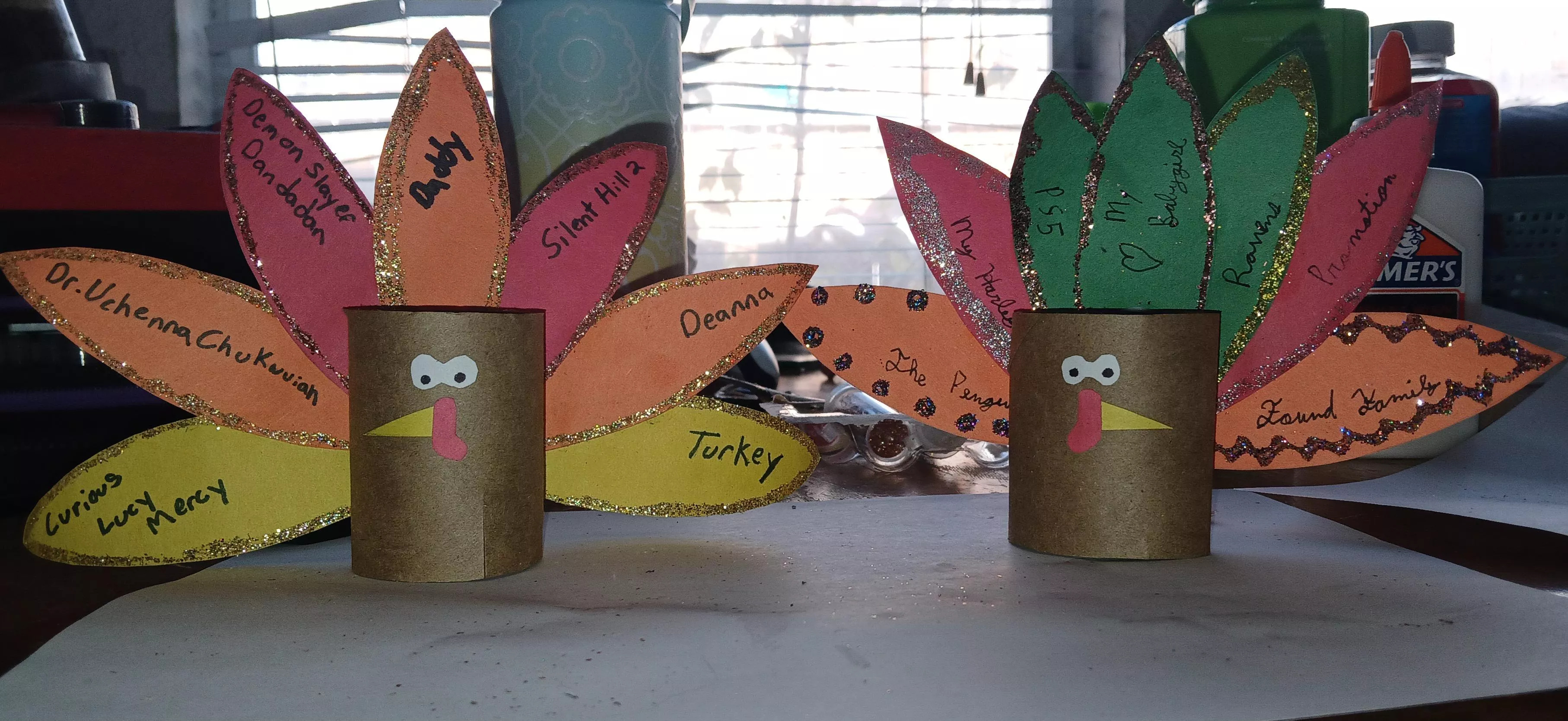 My Daddy and I did a little craftin' this morning 🦃