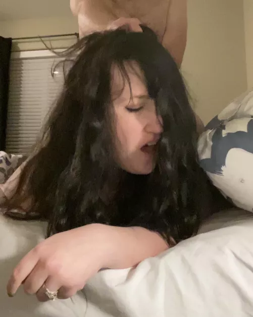 My hotwife always leaves the ring on 🔥