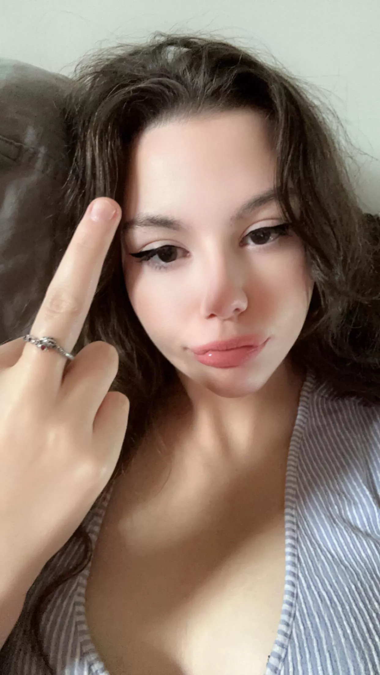 My middle finger is longer than your embarrassing shrimp 😂