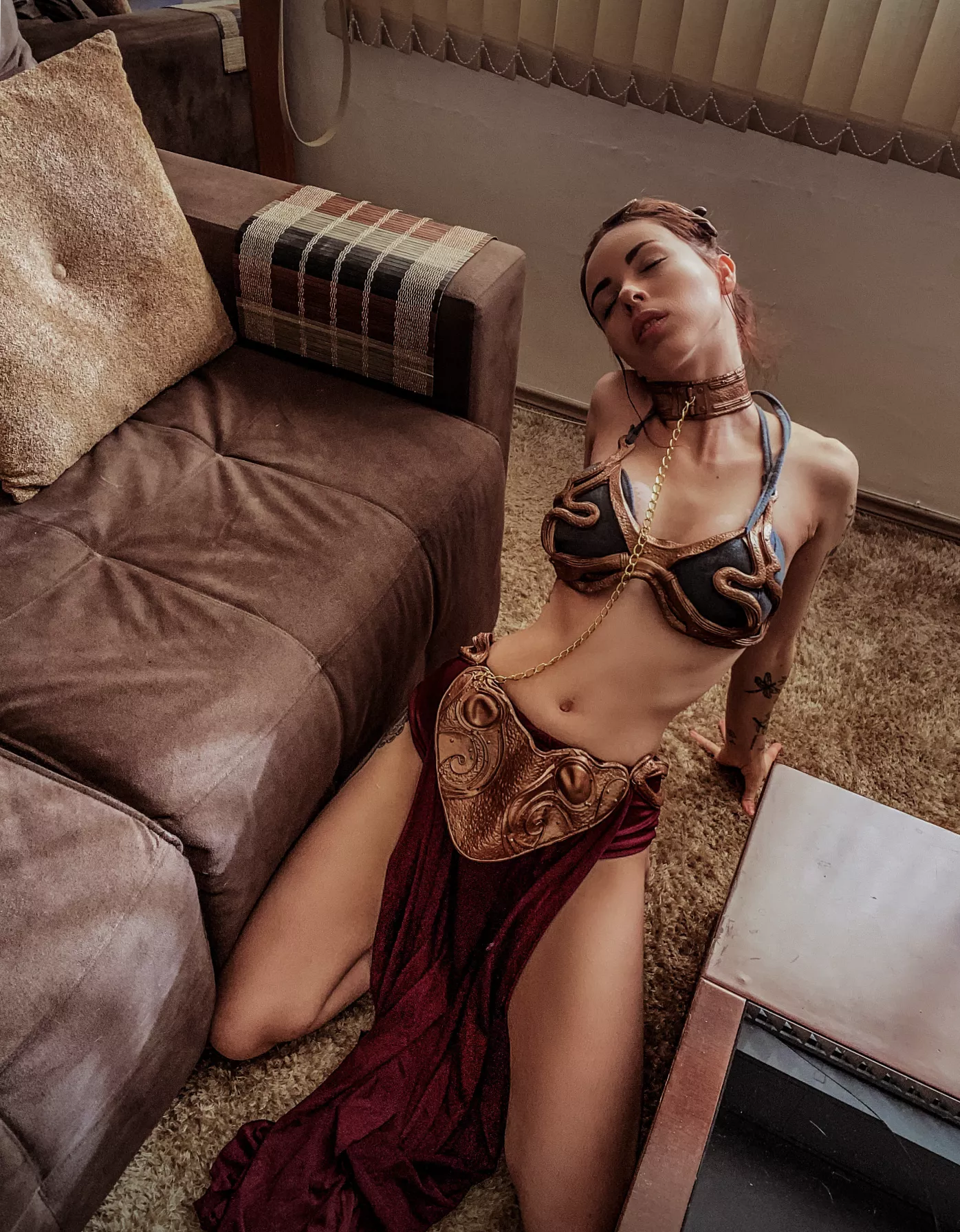 My Slave Leia cosplay (AmandaWelp)