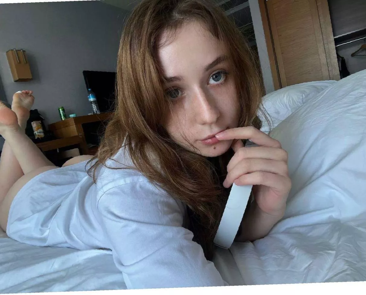 my toes are like little soft pillows, perfect for your ears to listen to 