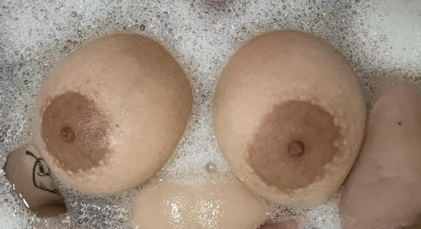 (northside) bath time ❣️ 