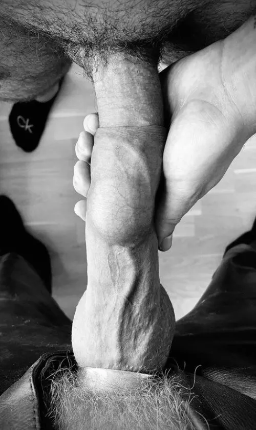 Not mine, but what a perfect dock 🥵