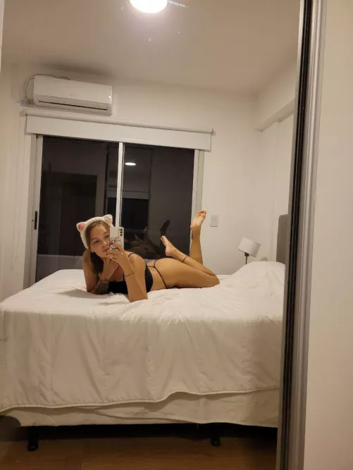 not prude just look like it sometimes I promise