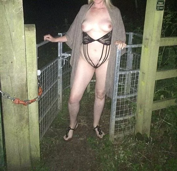 Nothing wrong with some fresh air… x