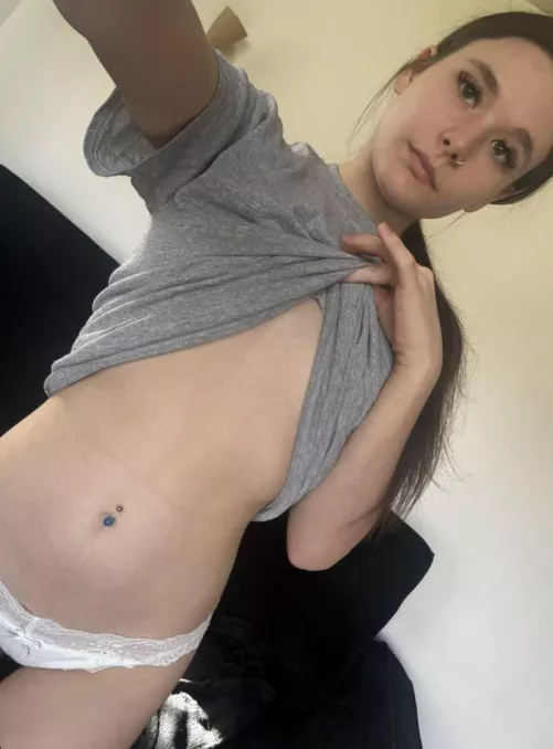 Rejoins moi sur le sofa