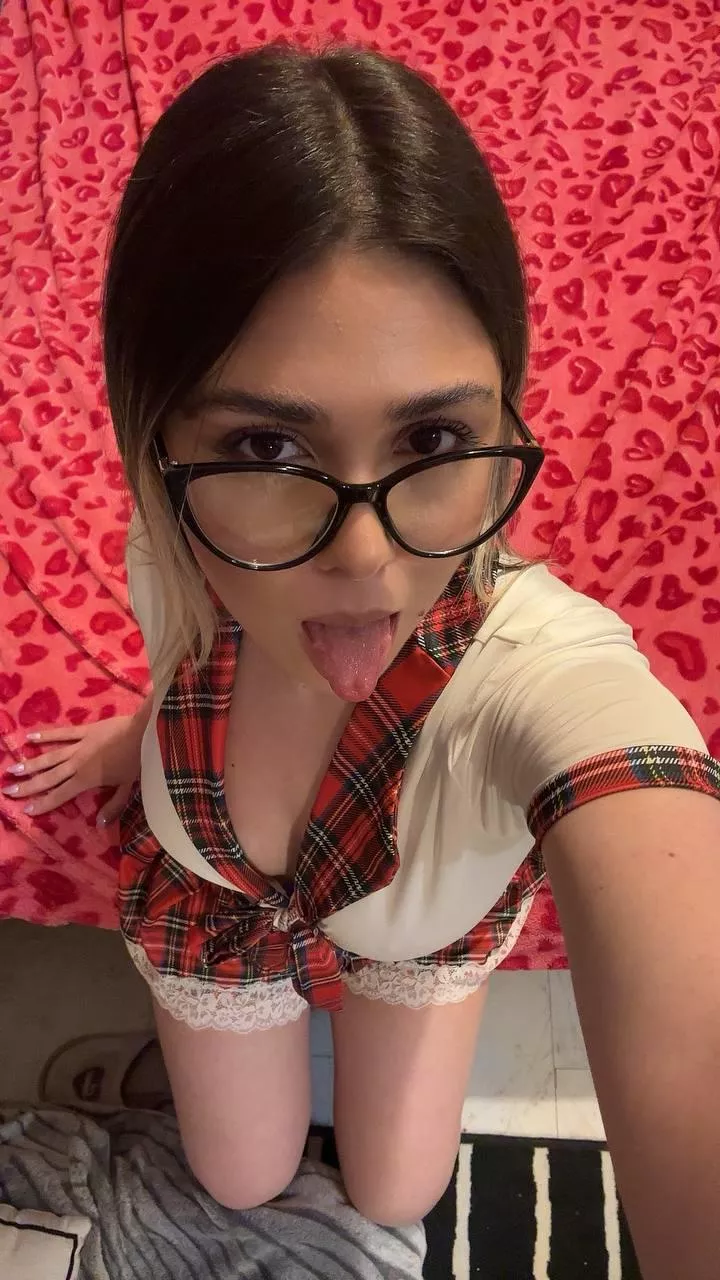 Say “yes” if you would fuck me in my classroom 