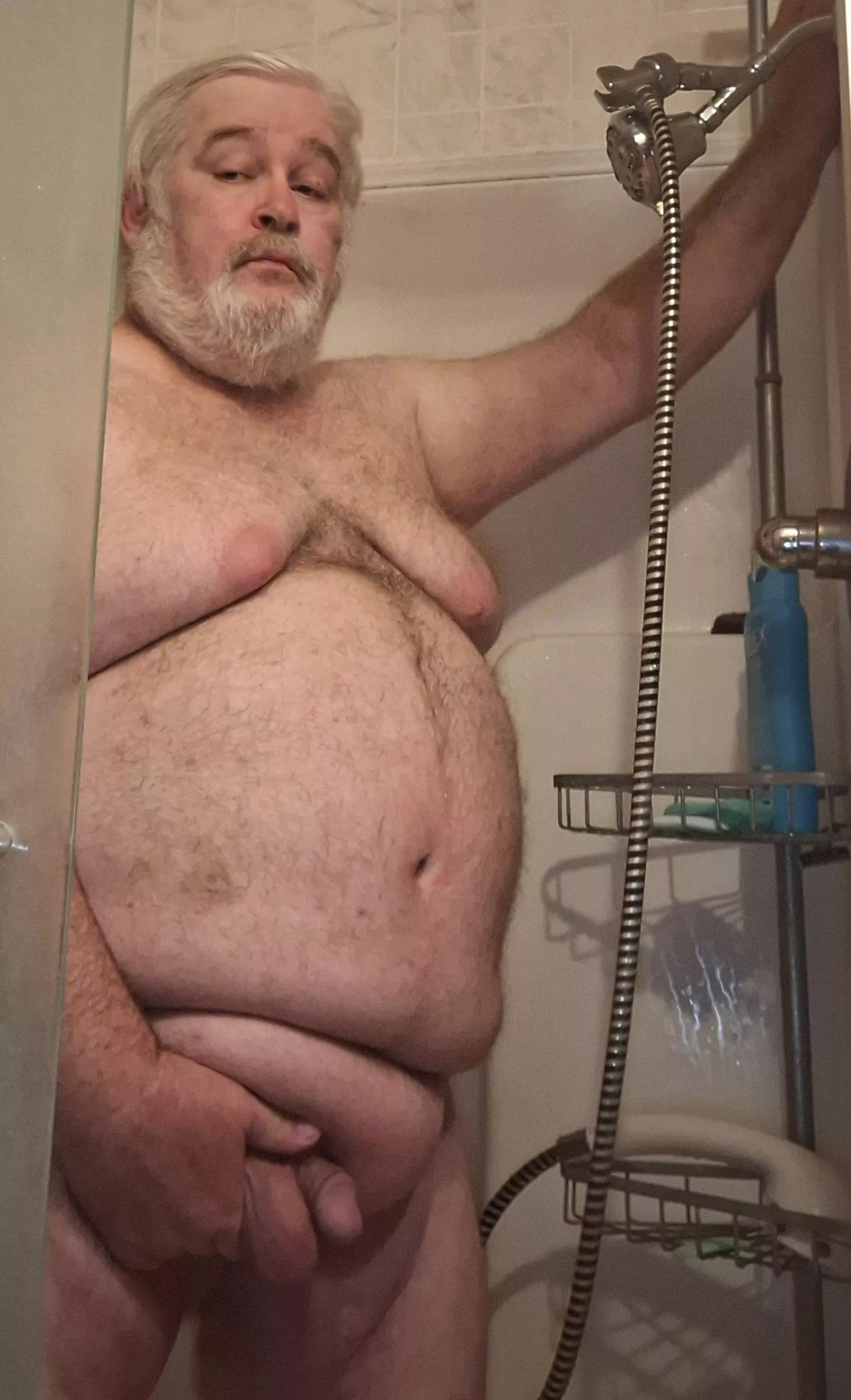 Shower time ladys!!