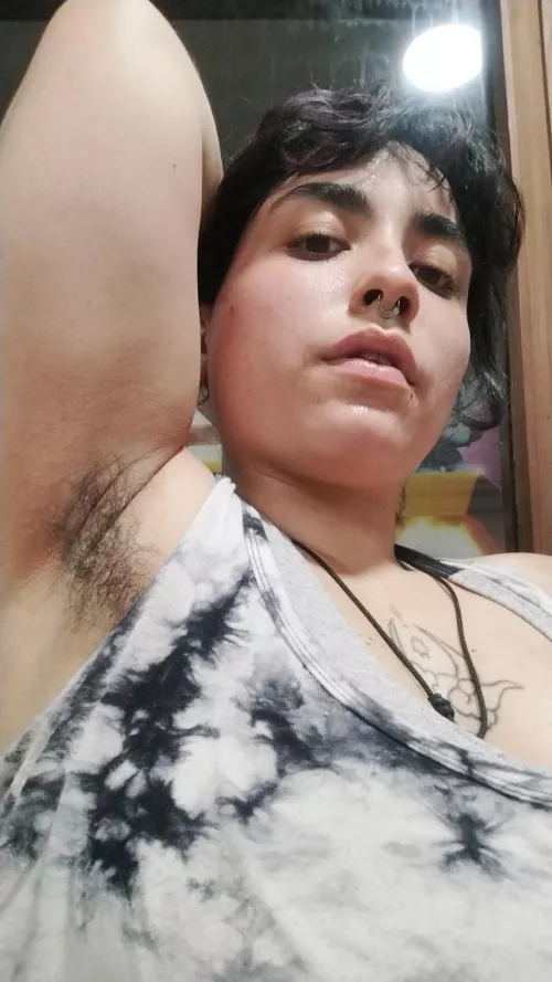 Smelly and sweaty hairy girl [hs] 