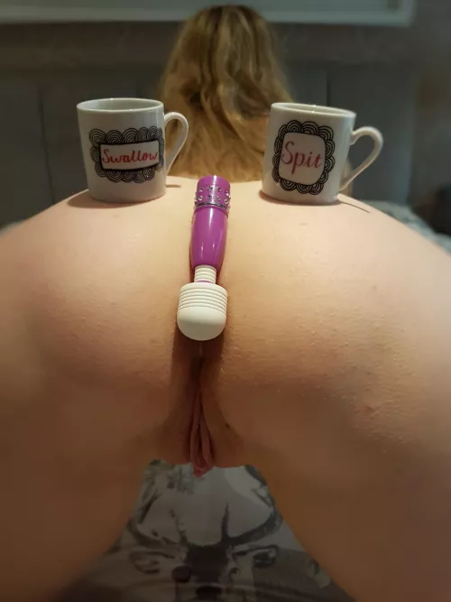 Spit swallow or fill me with cum 😈💦. FYI I hate condoms 💦💦💦