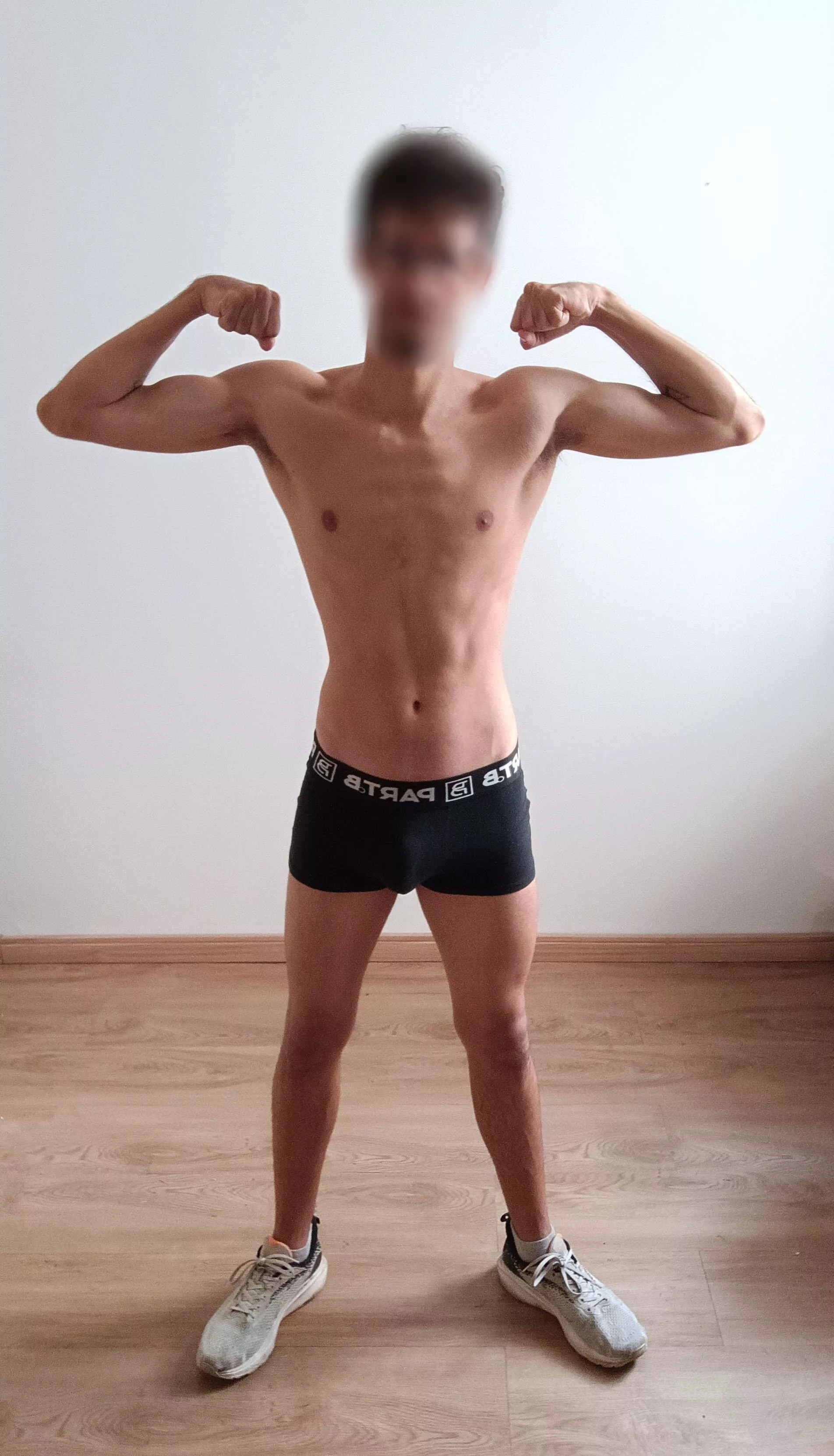 Still a twink, but I wanna become a twunk 😅