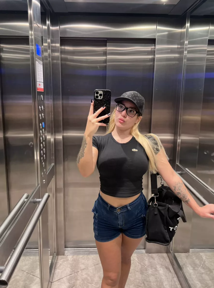 This body is all yours to explore