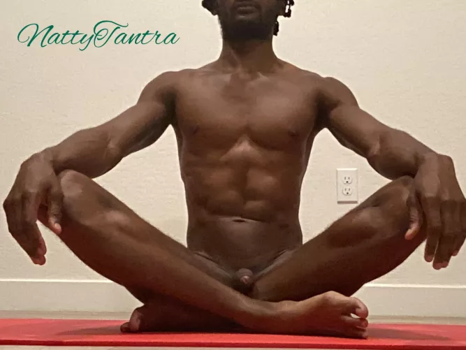 Vegan food, the gym and meditation is all I need 