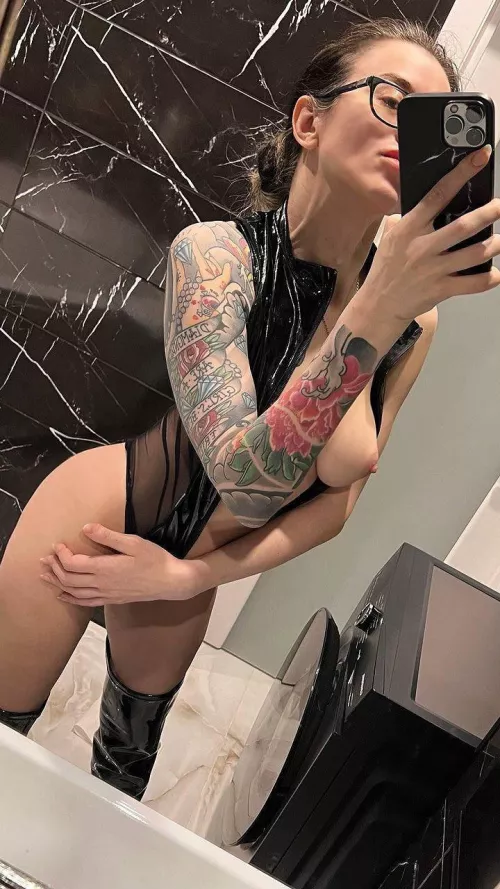 Waiting for you to come together, join 