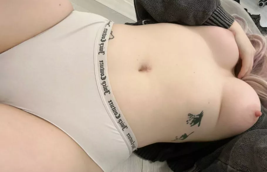 Waiting you at home like that
