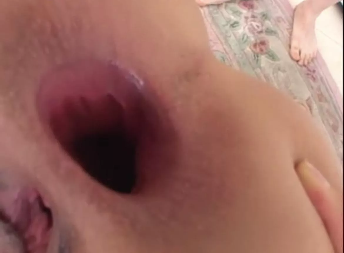 Who guesses whose ass this is?