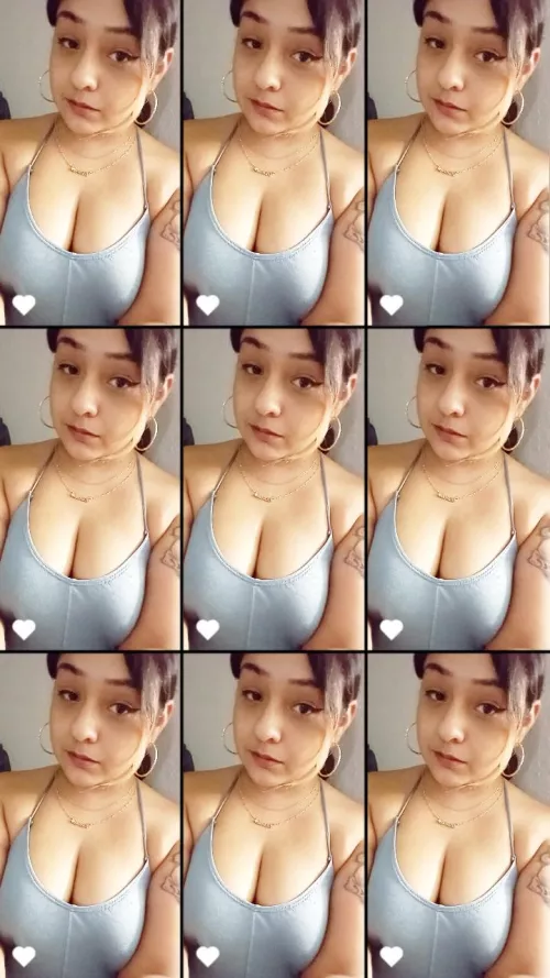 Whose cummmin over tonight 🥵