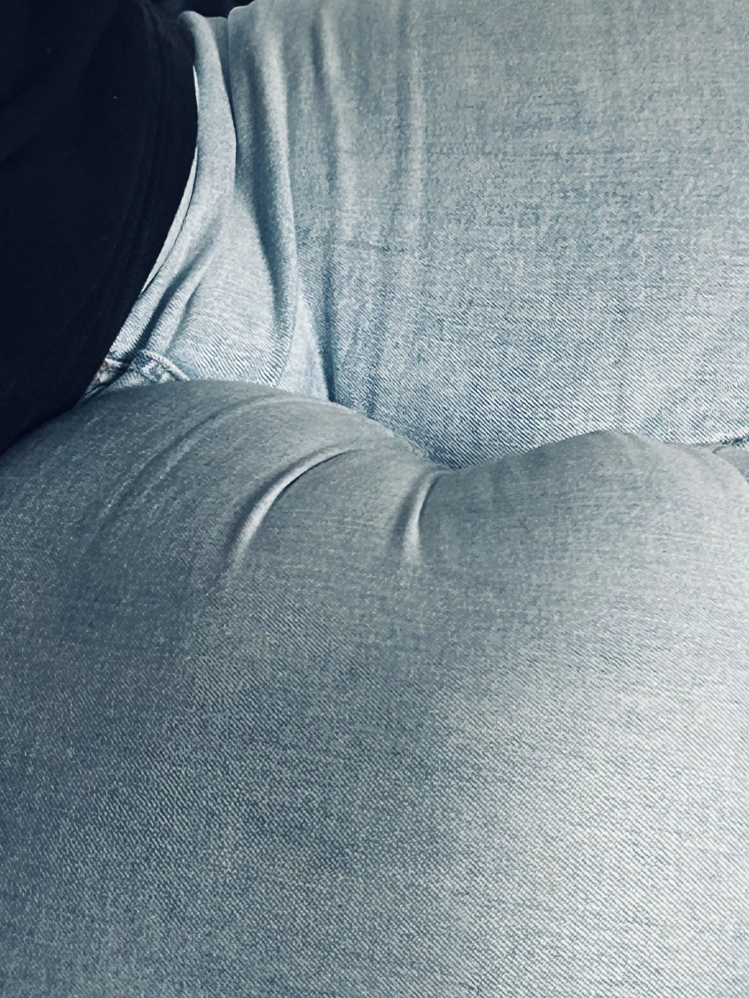 Wife’s chubby pussy and thighs in jeans