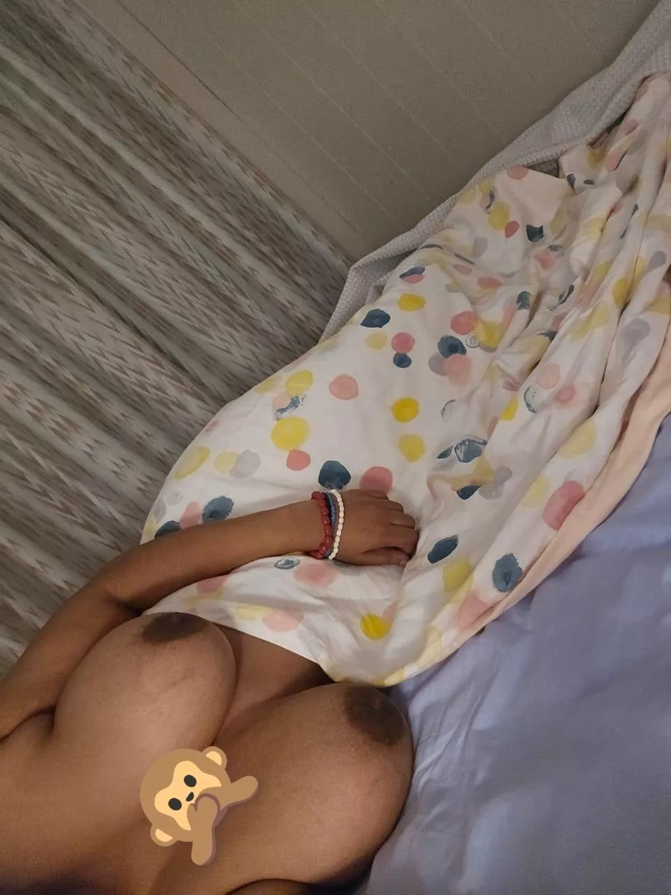 Wifey sends me this afternoon hooking up with her bumble date on business trip 😅 (f)