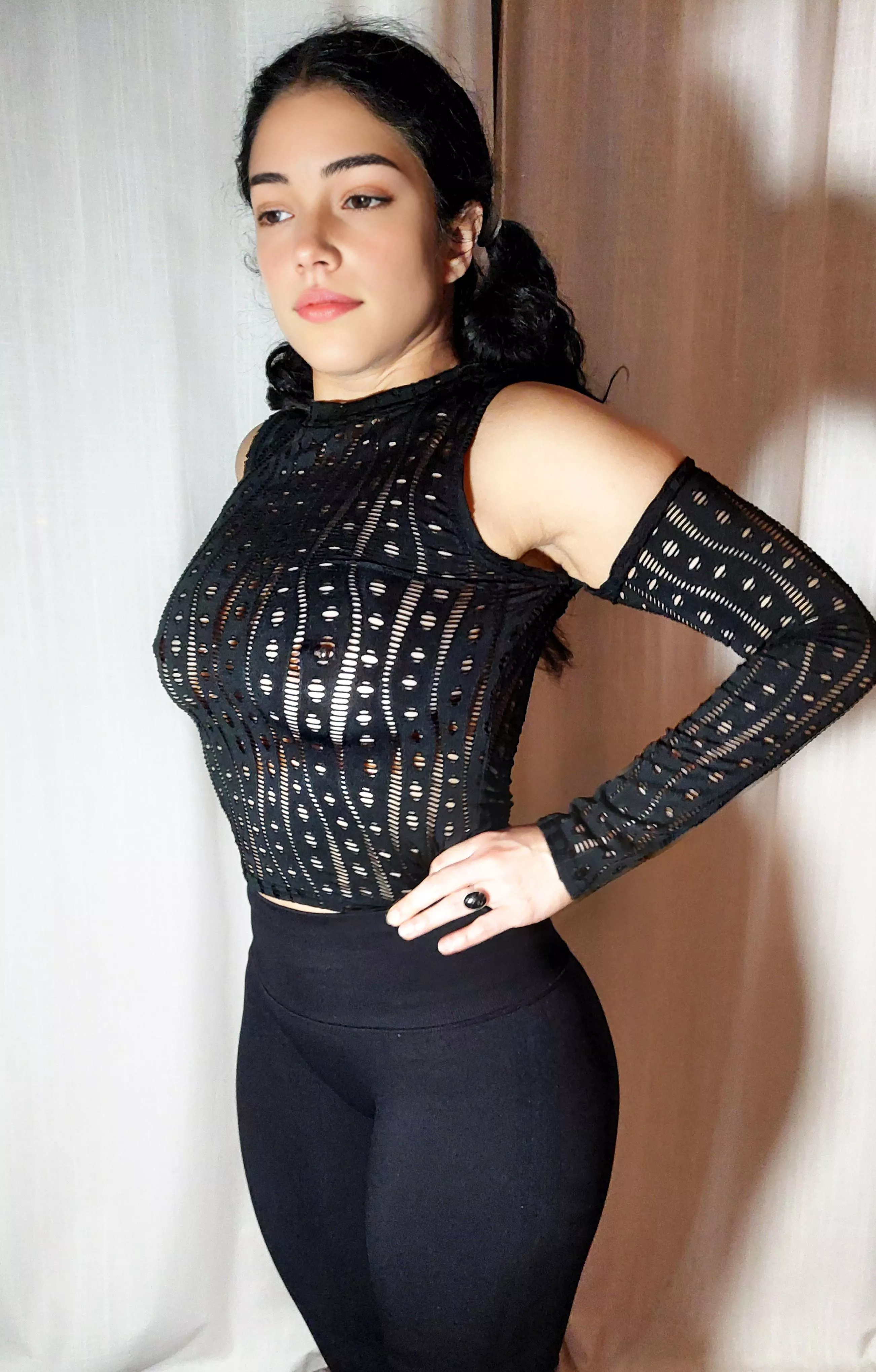 Without bra I feel myself so sexy everywhere
