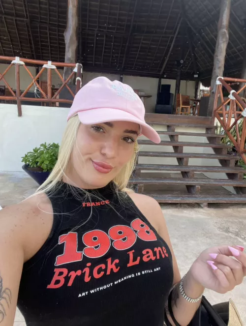 Would you make me scream until I can’t take it anymore?!?🩱🩶
