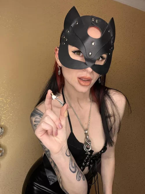 you look so tiny compared to me