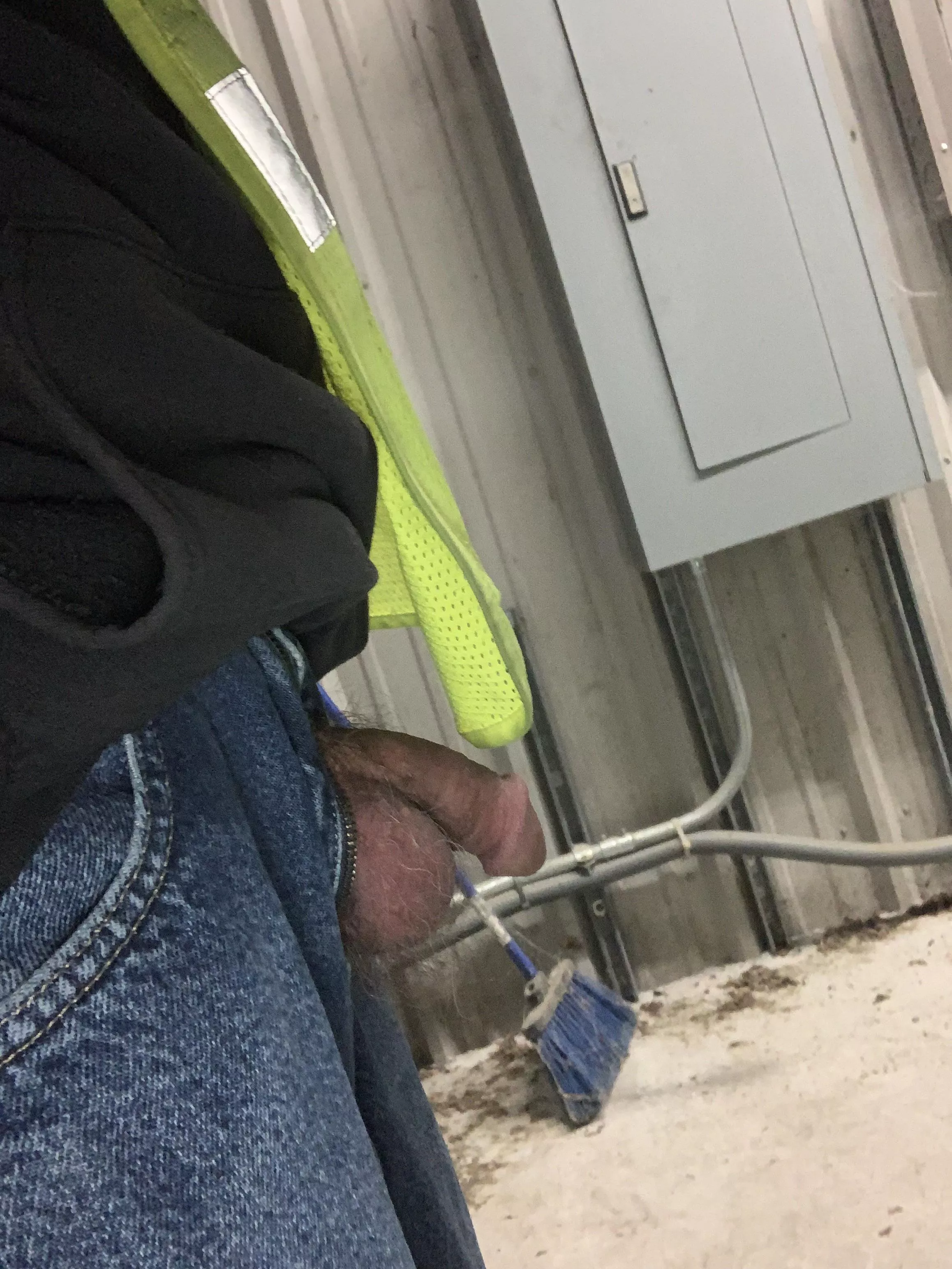 (64) I need a helper