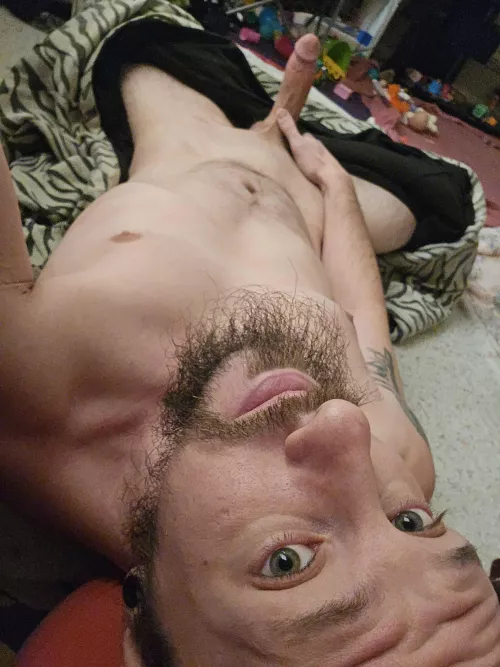 Come lay with daddy??