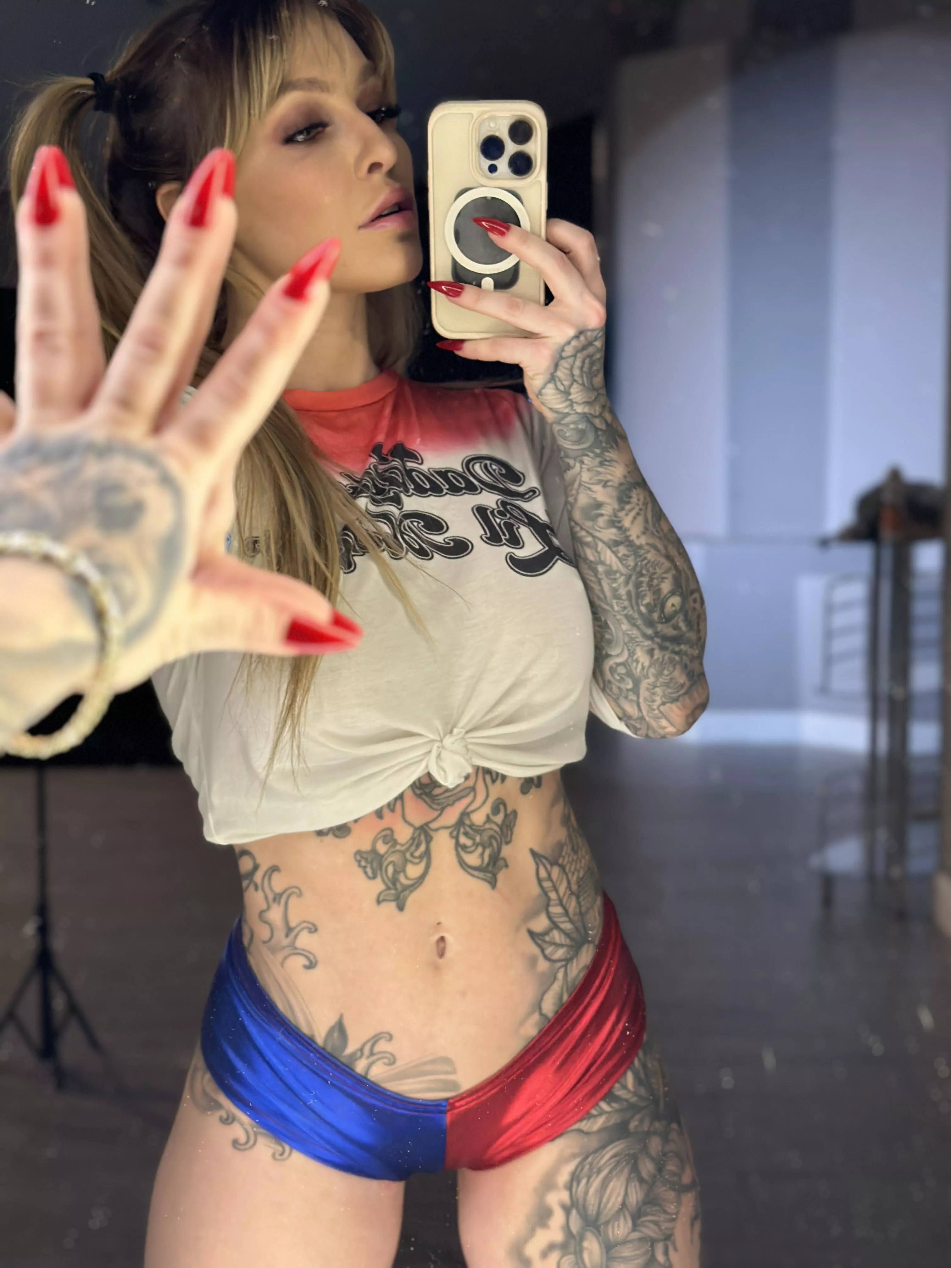 Daddy's little monster 