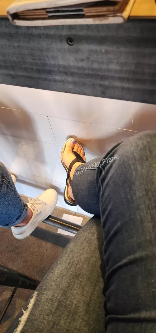 I do my best to show my feet when I'm out, because I know there's folks with foot & sandal fetishes