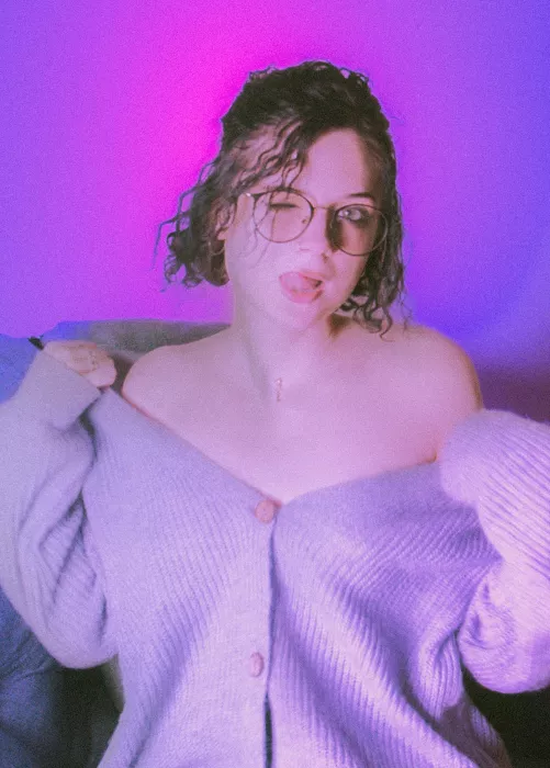 I wear glasses not only for my eyesight