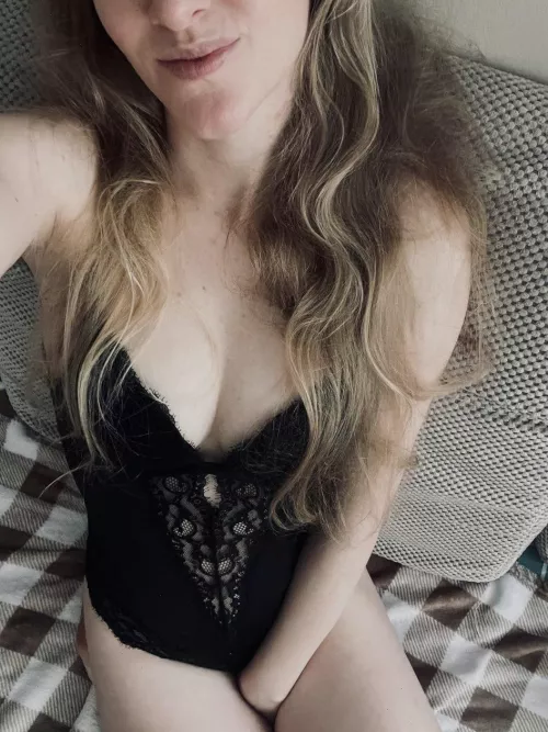 Ich kann es kaum erwarten, dich tief in mir zu spüren.