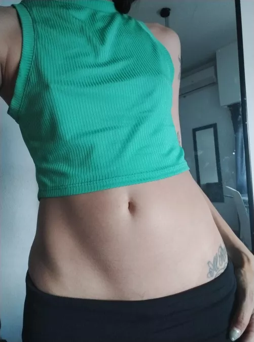 Low rise and peeking nipples